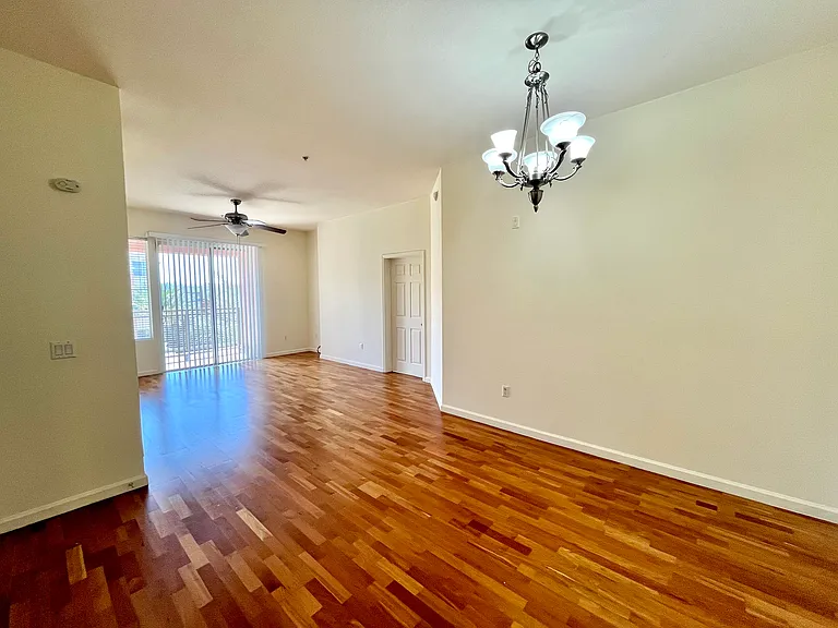 15 E Agate Ave #407 — Photo 27