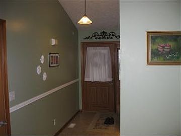 4th image of 2850 Jewel Ct
