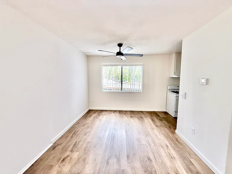 6739 Coldwater Canyon Ave #5 — Photo 14