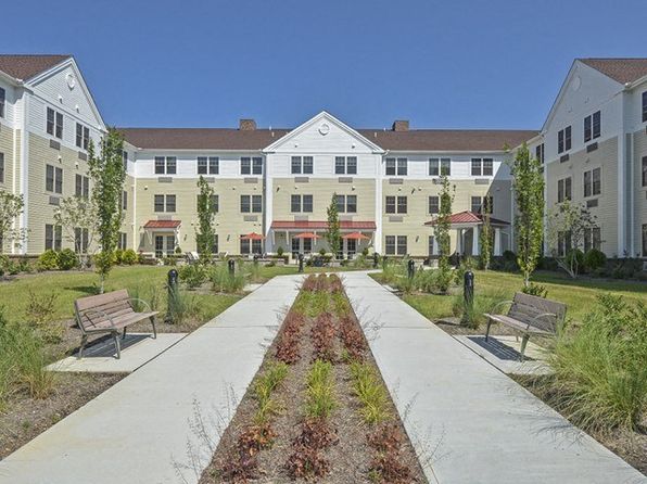 Meadow Green Apartments | 2257 Massachusetts Ave, Toms River, NJ