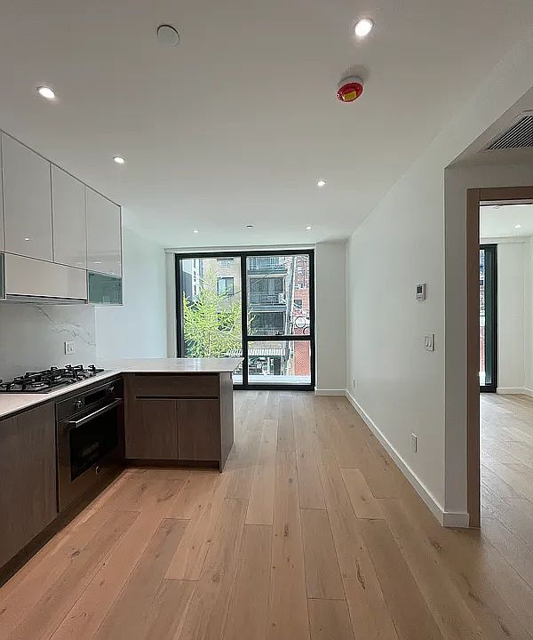 1st image of 42-62 Hunter St #2B