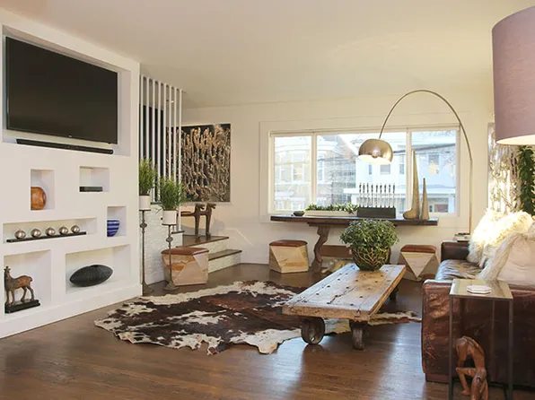 50 Bonn Pl, Weehawken, NJ 07086