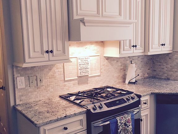 3rd image of 3809 Royal Oak Dr