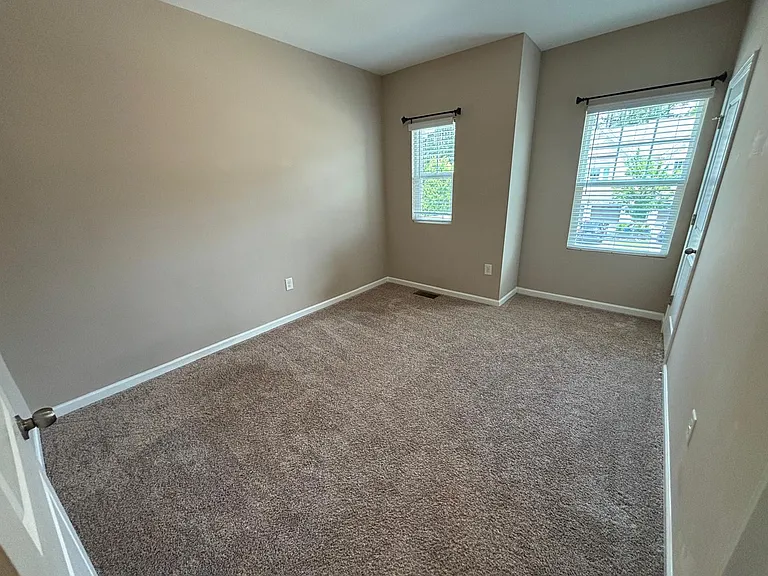 513 Durants Neck Ln — Photo 37