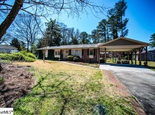 4 Welwyn Ct, Greenville, SC 29615