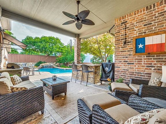 5th image of 3308 Timber Glen Ln