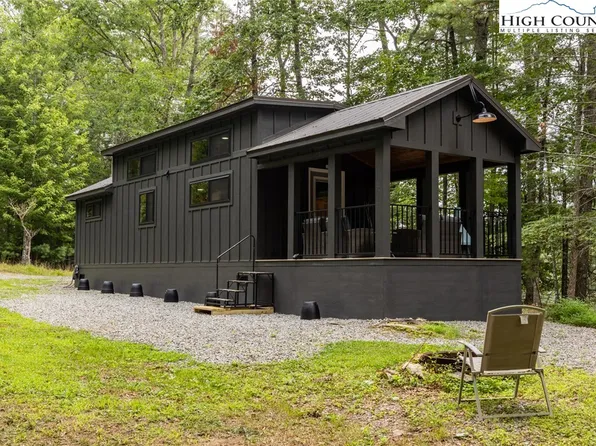 141 Maines Hill Lane, Scottville, NC 28672