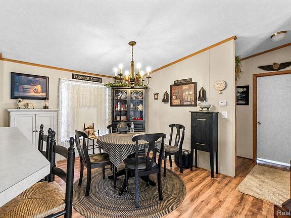 4th image of 29311 Hidden River Dr