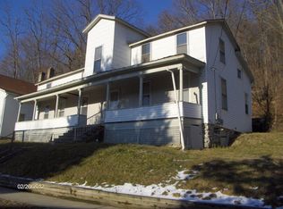 39 S Palmer Ave, Parker, PA 16049