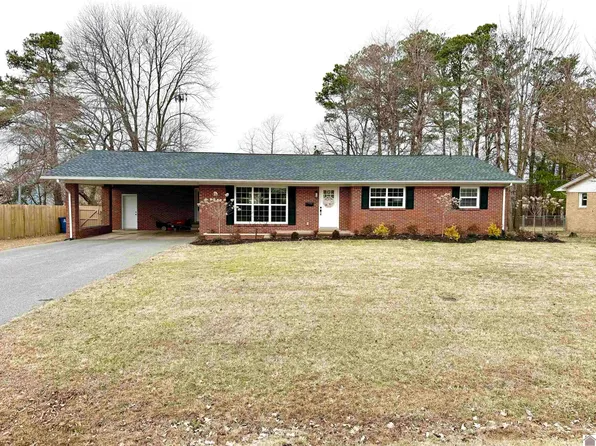 605 N 18th St, Murray, KY 42071