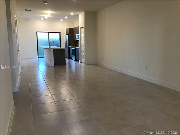 5th image of 8195 NW 104th Ave #3