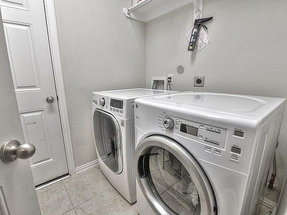 4th image of 2818 Belham Creek Dr