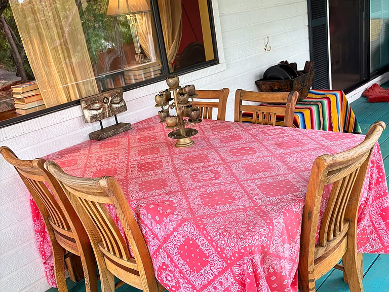 Outdoor dining area