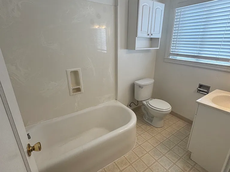 Norris Apartments — Photo 4