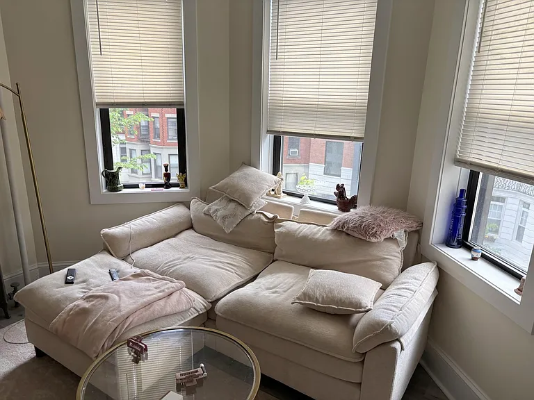 59 Burbank St #17 — Photo 8