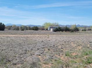 25310 N Enid Dr, Paulden, AZ 86334