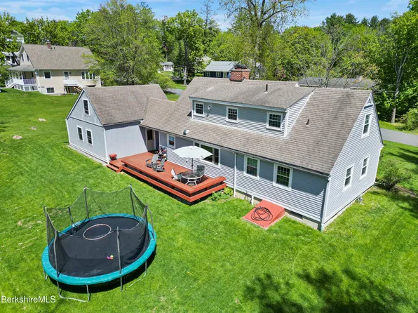 50 Mountain View Ter, Lee, MA 01238