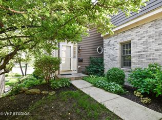 262 N Water St, Batavia, IL