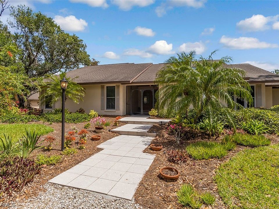 1st image of 15931 Grasshopper Ct