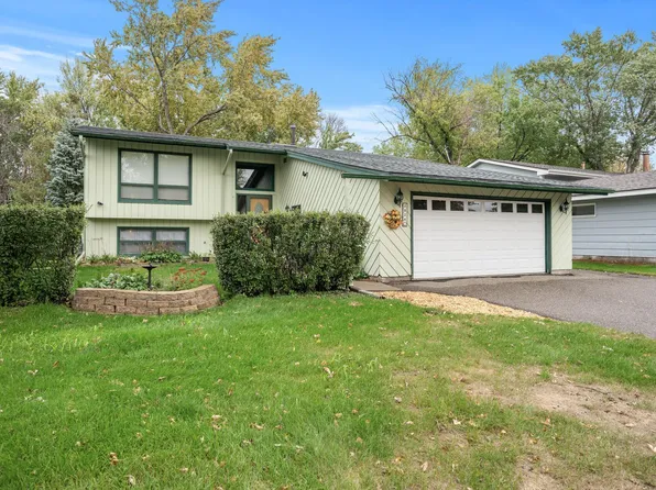 2824 83rd Ln N, Brooklyn Park, MN 55444