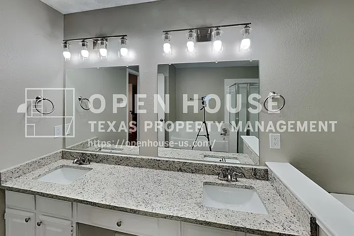 1301 Wren Dr — Photo 10