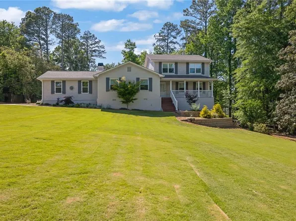130 Randomwood Way, Johns Creek, GA 30022