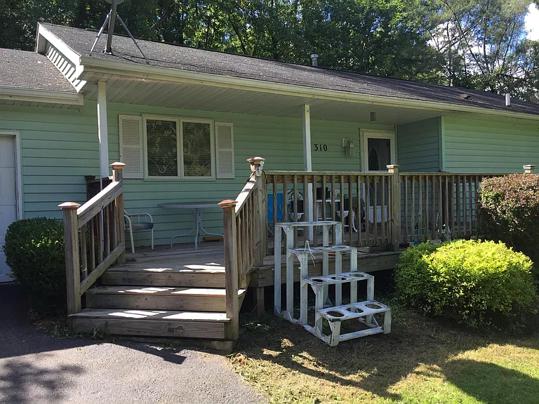 310 Elm St — Photo 3