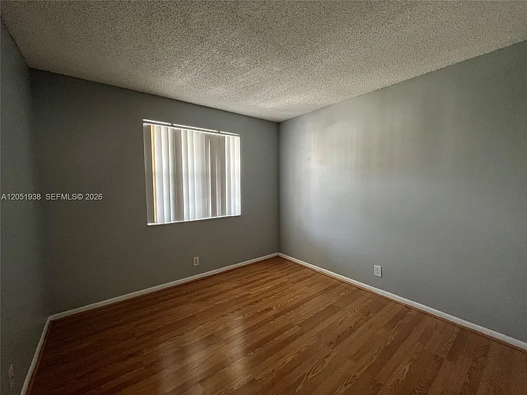 2740 Forest Hills Blvd #202 — Photo 13