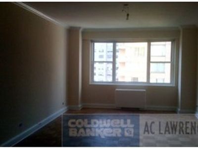 215 E 68th St APT 3U, New York, NY, 10065