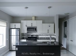 18 Clairmont St #2, Thorold, ON L2V 1R1