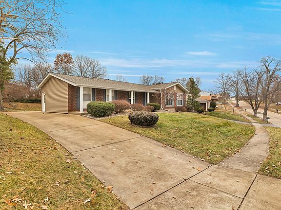 2nd image of 1719 Wishingwell Dr