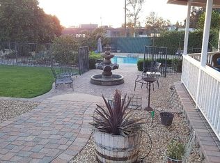 8537 Rubio Ave, North Hills, CA 91343