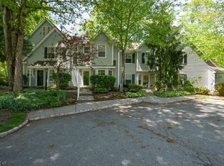 1102 Chatfield Dr #1102, Pompton Plains, NJ 07444