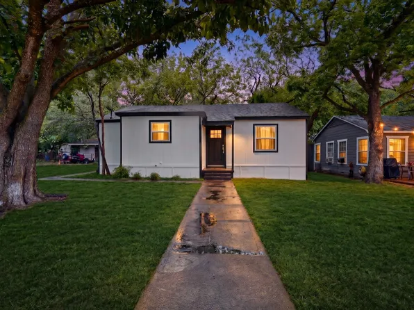 1103 N Sherman St, Ennis, TX 75119