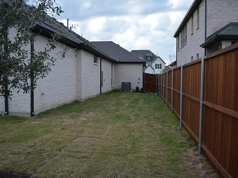 3836 Dahlia Garden Dr — Photo 31