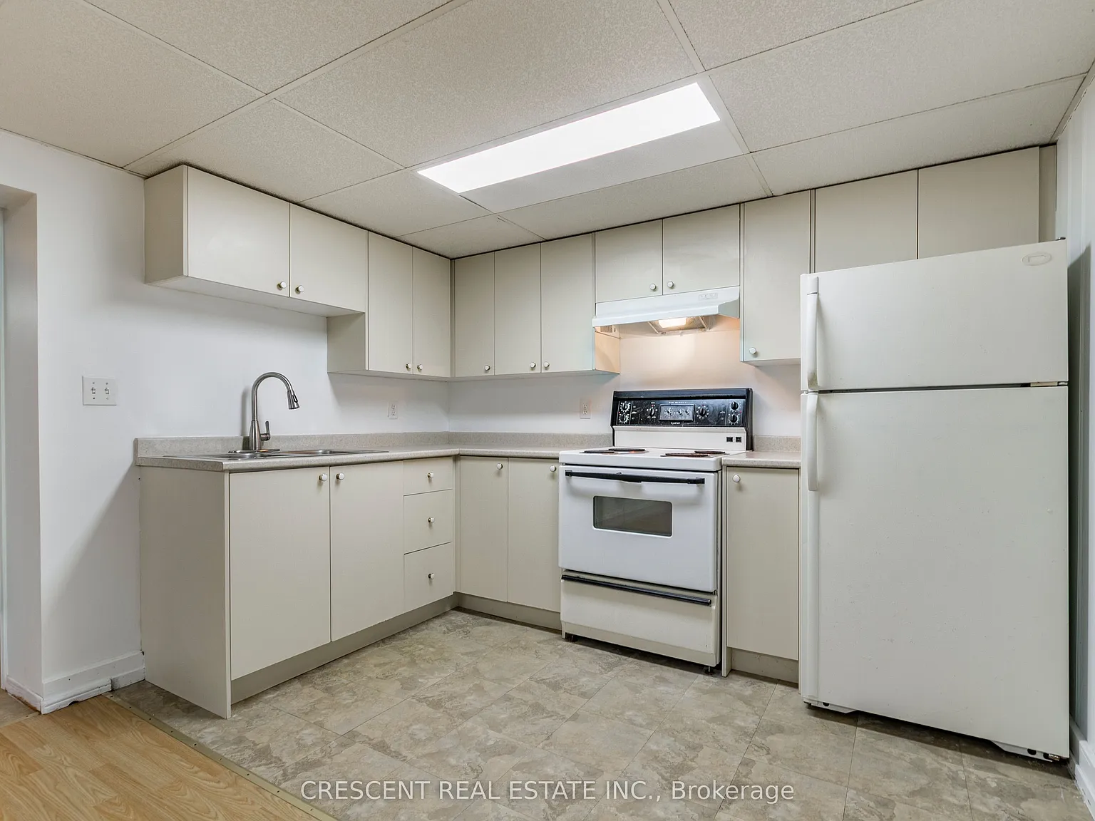 2 bed, $1,795 — Photo 2