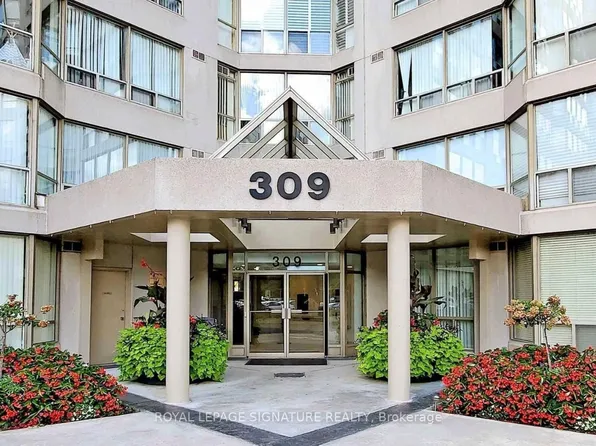 309 Major Mackenzie Dr E #501, Richmond Hill, ON L4C 9V5