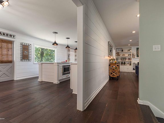 5th image of 2621 Fordyce Ln