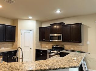 2724 Triangle Leaf Dr, Fort Worth, TX 76244