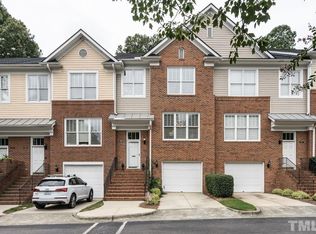 205 Ashton Hall Ln, Raleigh, NC 27609