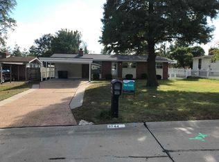 3744 Lan Dr, Saint Louis, MO 63125