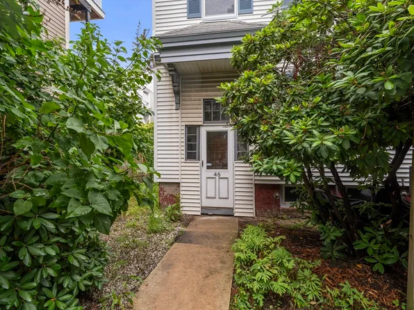 46-46 H St #R, Boston, MA 02127
