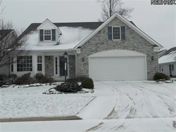 6679 Nantucket Ln, Cleveland, OH 44130