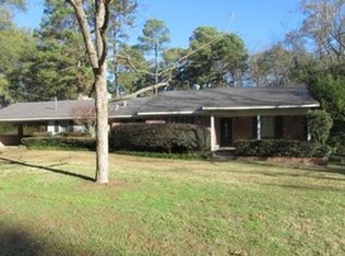 3603 Indian Springs Dr, Marshall, TX 75672