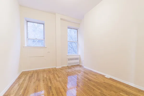 Rented by Next Step Realty New York LLC | media 8