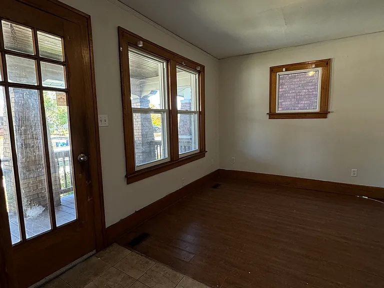 521 Rankin Ave — Photo 5
