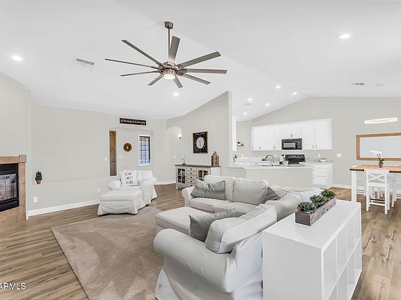3rd image of 18822 E FLINTLOCK Drive