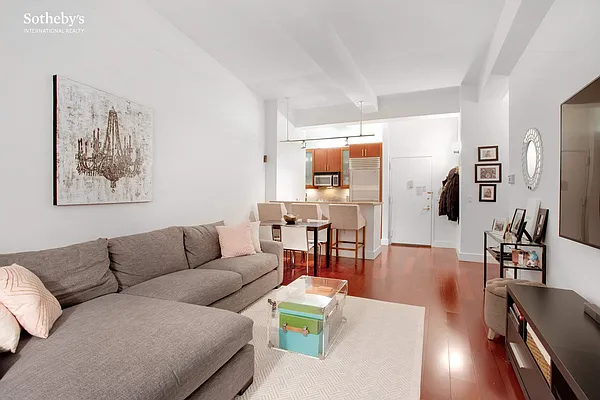 Rented by Sotheby's International Realty | media 2