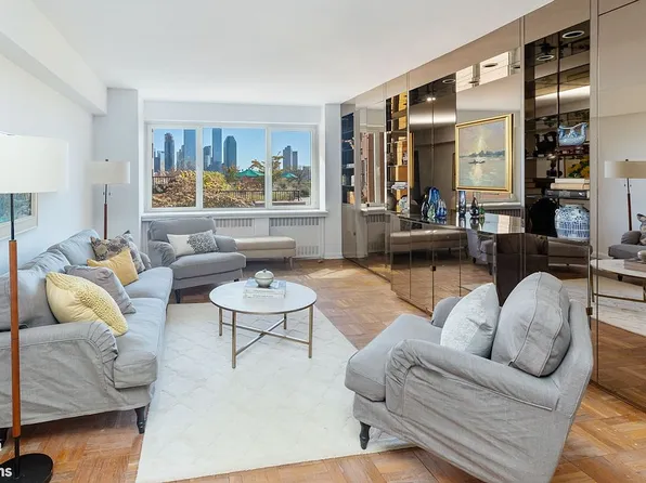 25 Sutton Pl S APT 2J, New York, NY 10022