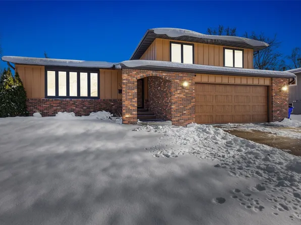 4642 Aspen Ln NE, Cedar Rapids, IA 52402